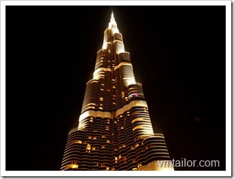Burj Khalifa by vmtailor.com      